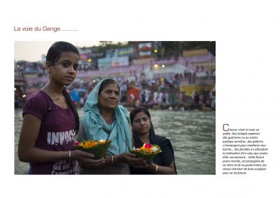 Offrandes pélerinage Gange Haridwar - Olivier Cirendini